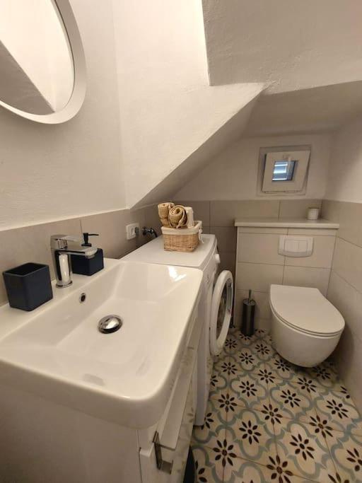 Holiday Home Babi Baska Voda Bagian luar foto